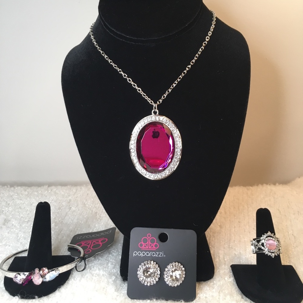 Pink Necklace Set